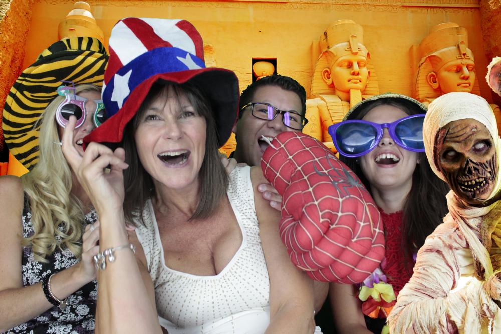 DHL South Regional Meeting | View more photos from the event at gallery.myphotoboothexperience.co.uk/u/MyPhotoBoothExperienceLtd/DHL-South-Regional-Meeting